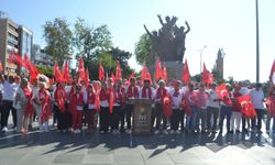 Antalya’da Çerçeve Yasa protestosu: "Bu kararın vebali ağırdır"