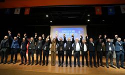 CHP’li 6 meclis üyesi AK Parti’ye katıldı