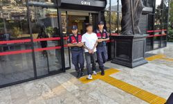 Trafik uygulamasında polise silah doğrulttu