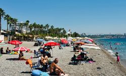Antalya sahillerinde okul öncesi yoğunluğu