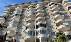 Daireden gelen duman ekipleri alarma geçirdi