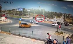 Kırmızı ışıkta feci çarpışma