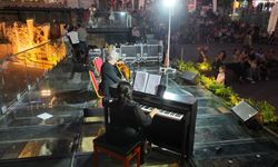 2 bin yıllık Hıdırlık Kulesi'nde konser keyfi