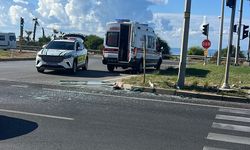 Manavgat'ta tur otobüsü minibüsle çarpıştı