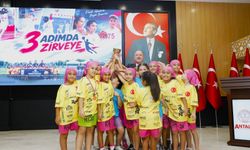 55 aylıkken keşfedildiler, şampiyon oldular