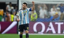 Lionel Messi için saygı duruşu