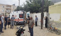 Ev sahibinin ellerini bağlayıp altın ve parasını gasp ettiler
