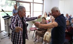 Mavi Ev hastalara ve yakınlarına moral oluyor