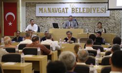 Manavgat'ta AK Parti'den ret