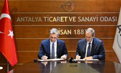 Antalya’nın denizlerini koruyacak bariyerler kuruluyor