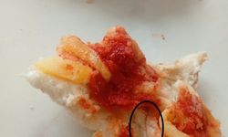 Ekmek'ten çatal iğne çıktı