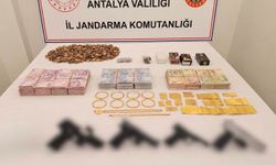 Kepez'de uyuşturucu tacirlerine baskın