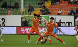 Alanyaspor, Kocaelispor'a 2-1 yenildi