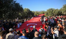 Antalya'da 'Cumhuriyet'e Saygı Yürüyüşü'