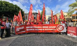 Emekliler için adalet çağrısı Antalya’dan yükseldi