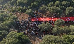 Kahramanlar Kaş'ta düzenlenen yürüyüşle anıldı