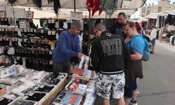 Serik'te pazara turist ilgisi