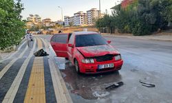 Seyir halindeki otomobil yandı