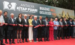 Antalya Kitap Fuarı 16. kez kapılarını açtı