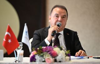 Başkan Böcek'ten turizm açıklaması