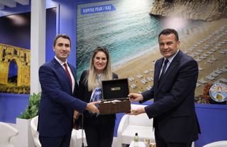 İzmir'de Kaş rüzgarı