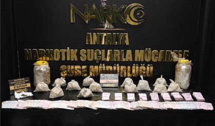 Antalya'da narkotik operasyonu: 110 tutuklu