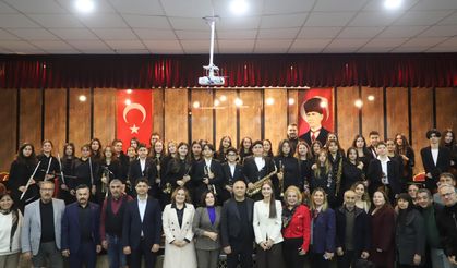 Gençlik Orkestrası'ndan Korkuteli'de konser