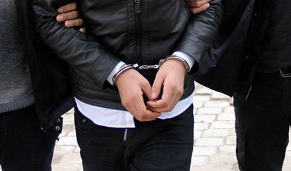 Kemer'de iş yeri sahibine tehtide 3 tutuklama