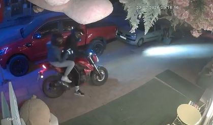 Alanya'da hırsızlık anı kamerada