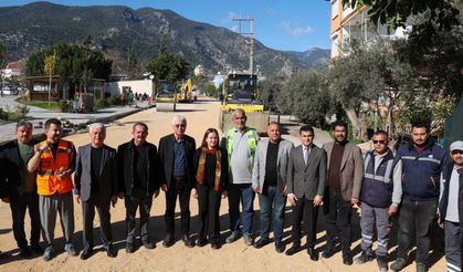 Başkan Vekili Özdemir'den yerinde inceleme