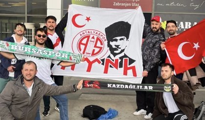 Ünlü fenomenden Antalyaspor sürprizi