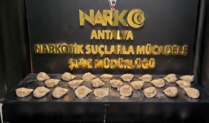 Araçtan 16 kilo eroin çıktı