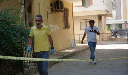 Öğretmen eşini ve kayınpederini öldürdü
