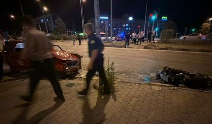 Kırmızı ışıkta dehşet