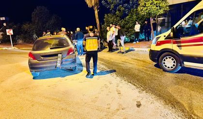 Otomobilin palmiyeye çarptığı anlar kamerada