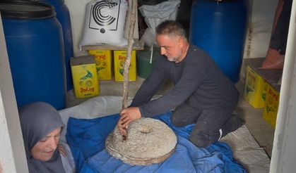 90 yıllık geleneği taş değirmende yaşatıyorlar