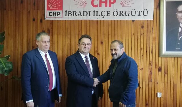 Başkan Küçükkuru, CHP'ye geri döndü