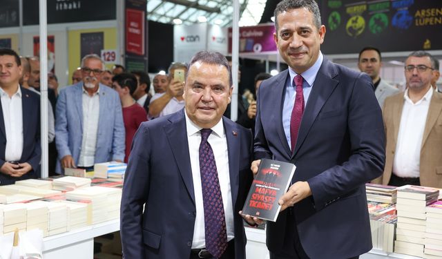 Başkan Böcek yeniden aday