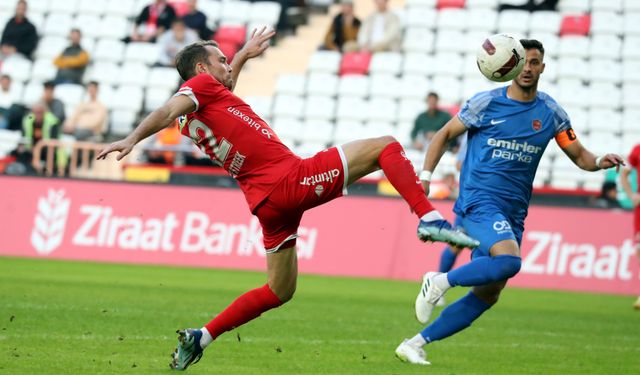 Derbinin kazananı Antalyaspor