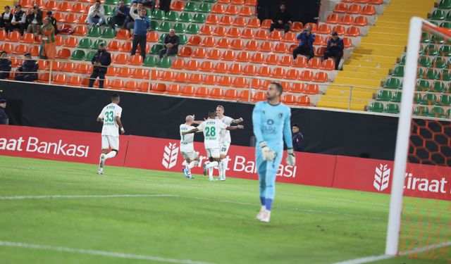 Balkovec, Alanyaspor'a turu getirdi