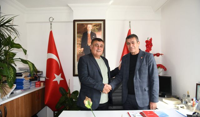 Başkan Yıldırım'dan CHP İlçe Başkanlığı'na ziyaret