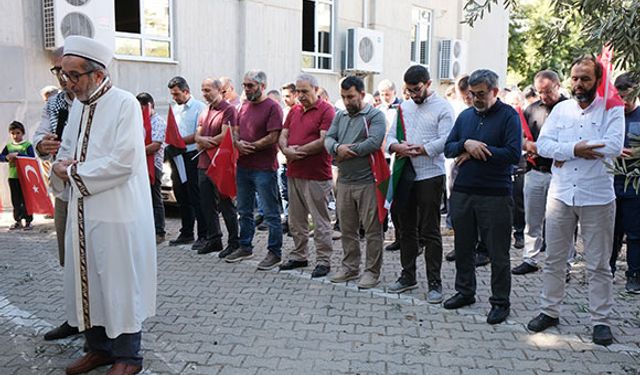 Alanya'da şehitler için gıyabi cenaze namazı