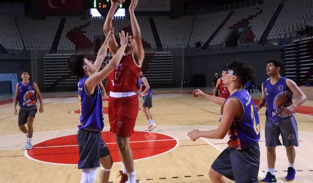 Kepez Belediyespor galip geldi