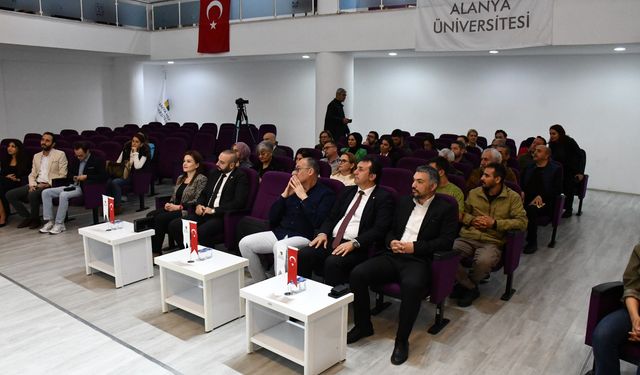 Alanya Üniversitesi'nde kapanış etkinliği ve sergi