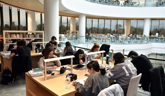 Büyükşehir'den 20 bin TL eğitim desteği