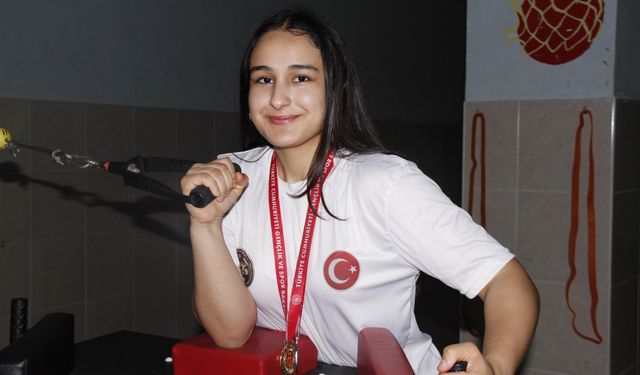 Rabia'nın hedefi dünya şampiyonluğu