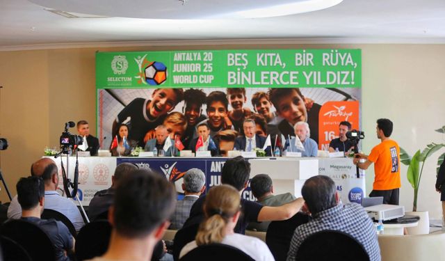 Geleceğin yıldızları Antalya'da