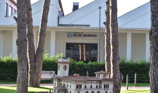 Antalya’ya 6 ödül birden!