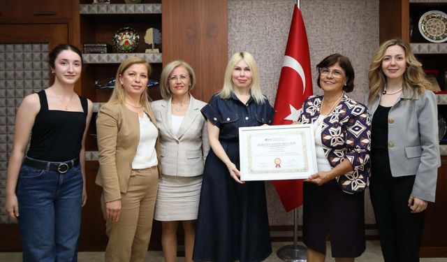 AÜ başarısını tekrar kanıtladı