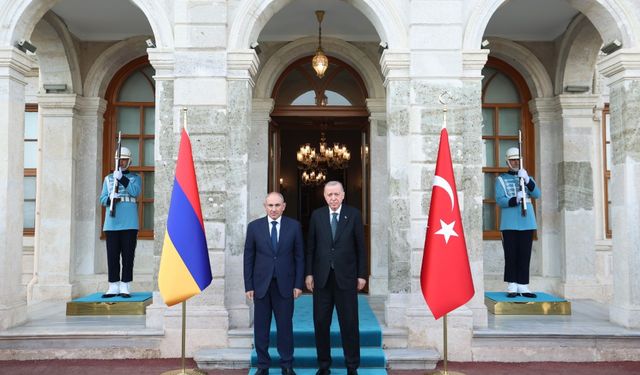 Erdoğan, Paşinyan’ı kabul etti